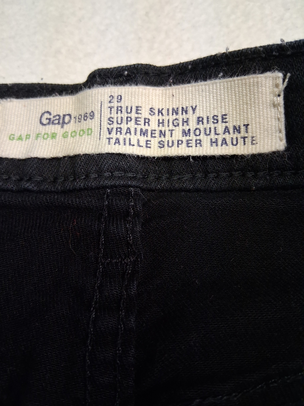 GAP Women's Skinny Jeans in Black - Picture 5 of 7